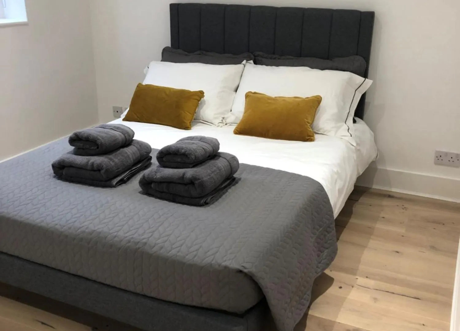 2Bd Mews House, Wanstead Villa London Holiday home